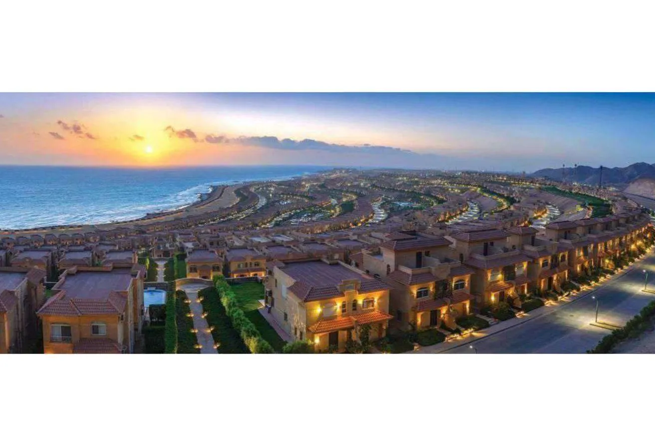 Sale in Al Ein Bay: Chalet for sale in telal sokhna 0% DP 10yr instal.