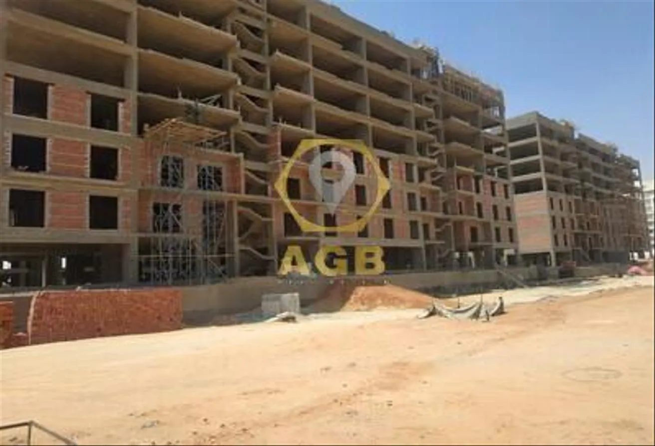 Sale in Jnoub: دوبلكس بالعاصمة بمقدم 100 الف فقط
