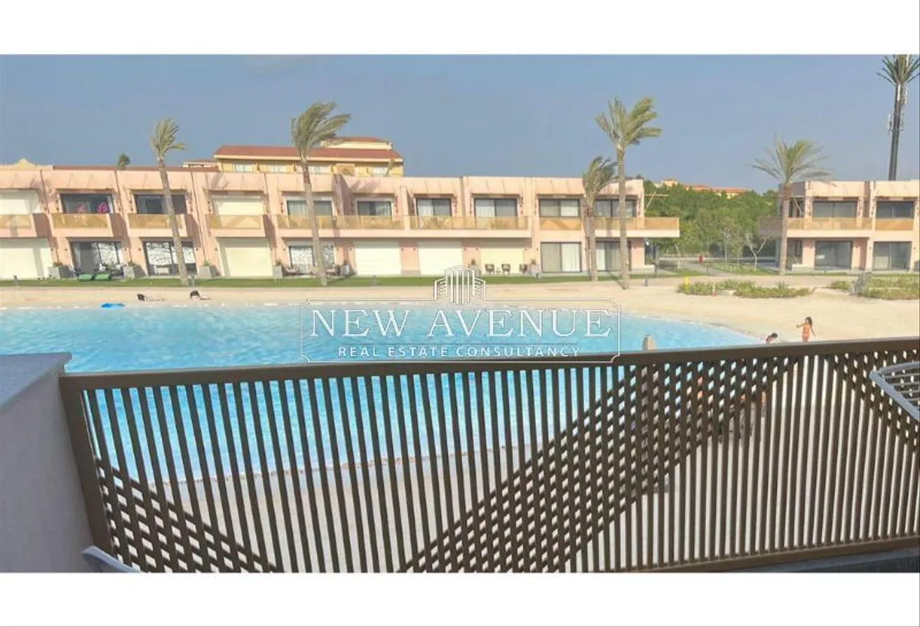 Sale in Playa Resort: 560m villa finished+ready playa ghazala northcoast