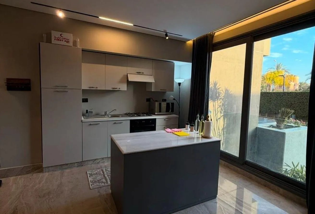 Rent in Silver Palm: apartment for rent in silver 225m fully-furnished
