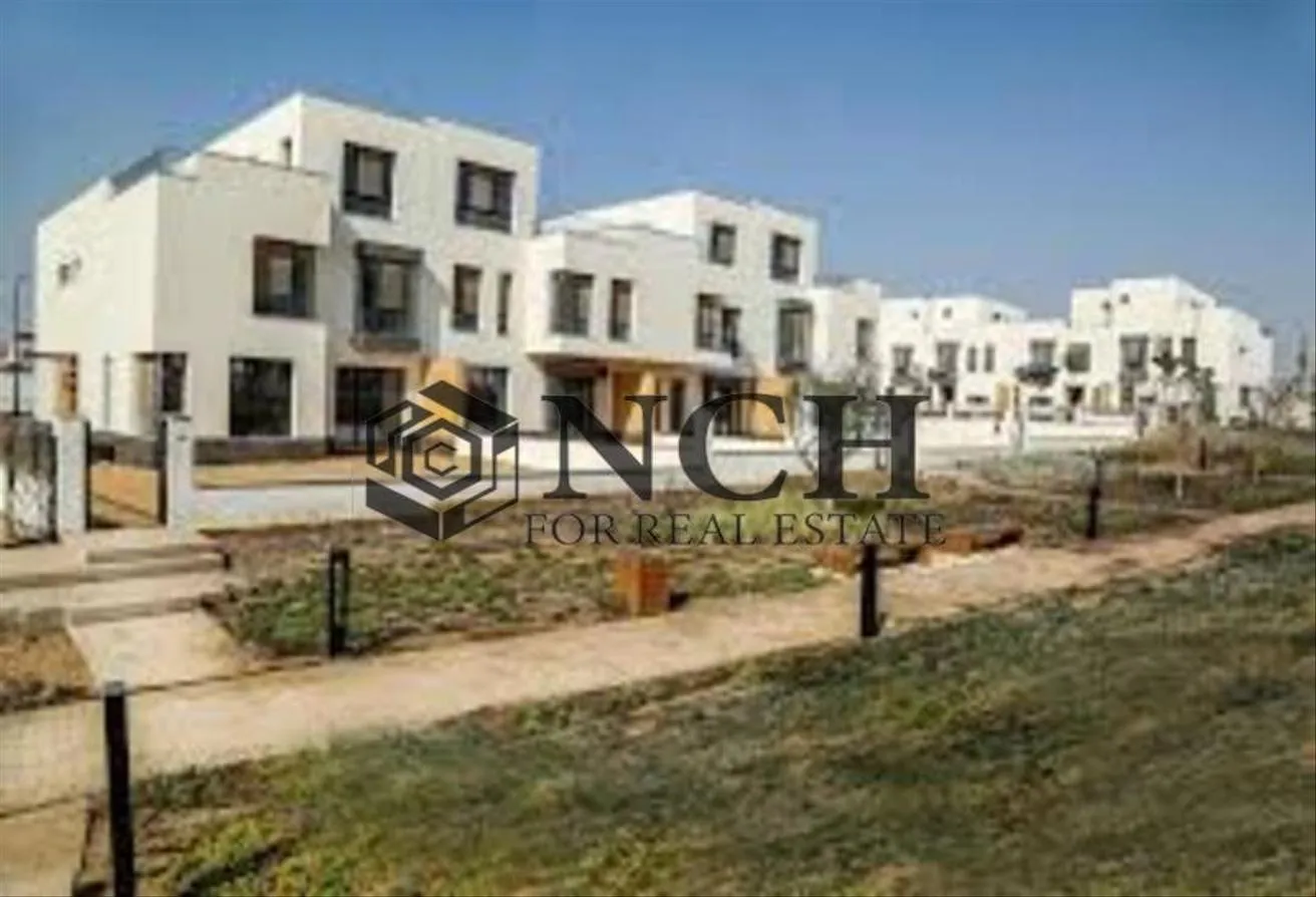 Sale in Villette: live in luxurious Hotel duplex serviced 24 hours