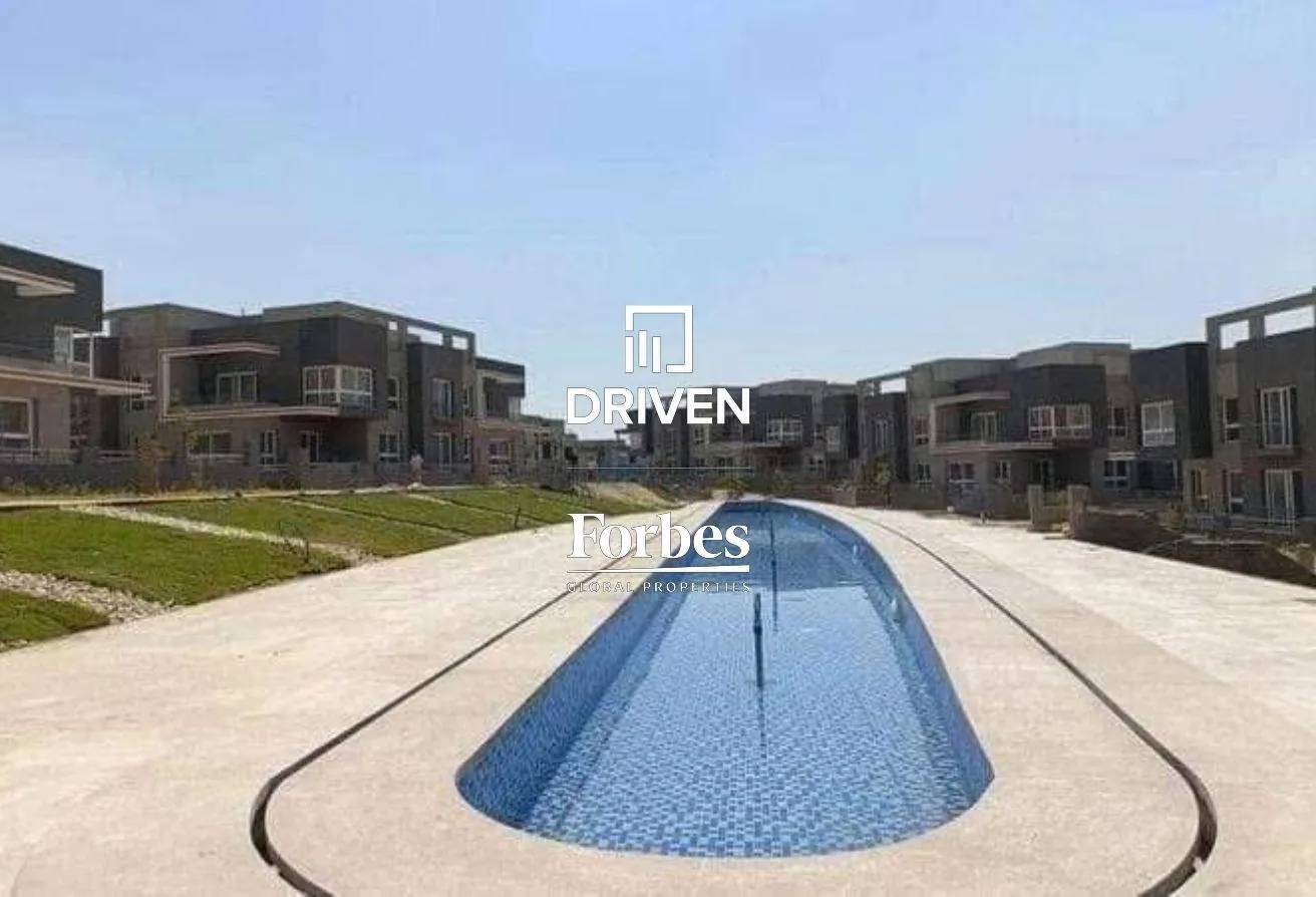 Sale in Kayan: Townhouse Kayan - Sheikh Zayed - Ready to move