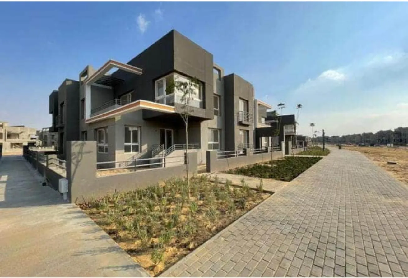 Sale in Kayan: Townhouse Middle for sale with installments Kayan 