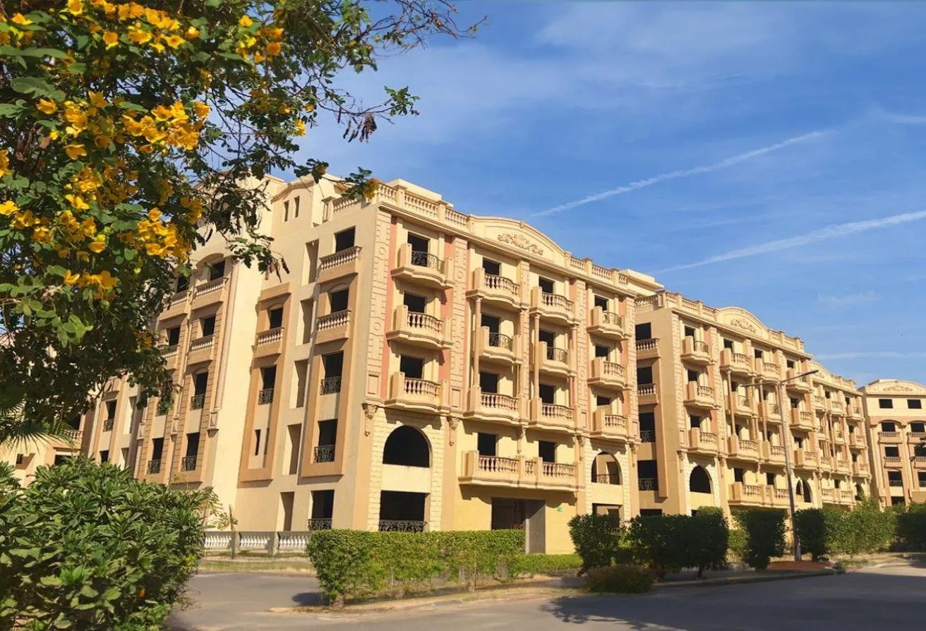 Sale in Al Ashrafiya: Penthouse Offer  305 sqm 