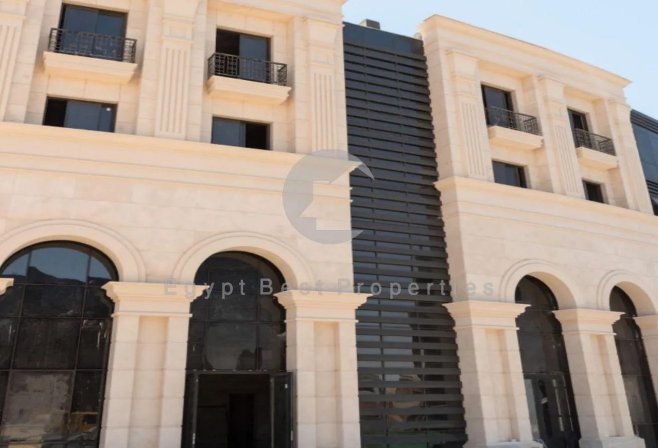 البيع في كايرو بيزنس بارك: مكتب للبيع استلام قريب في كايرو بيزنس بارك في التج 