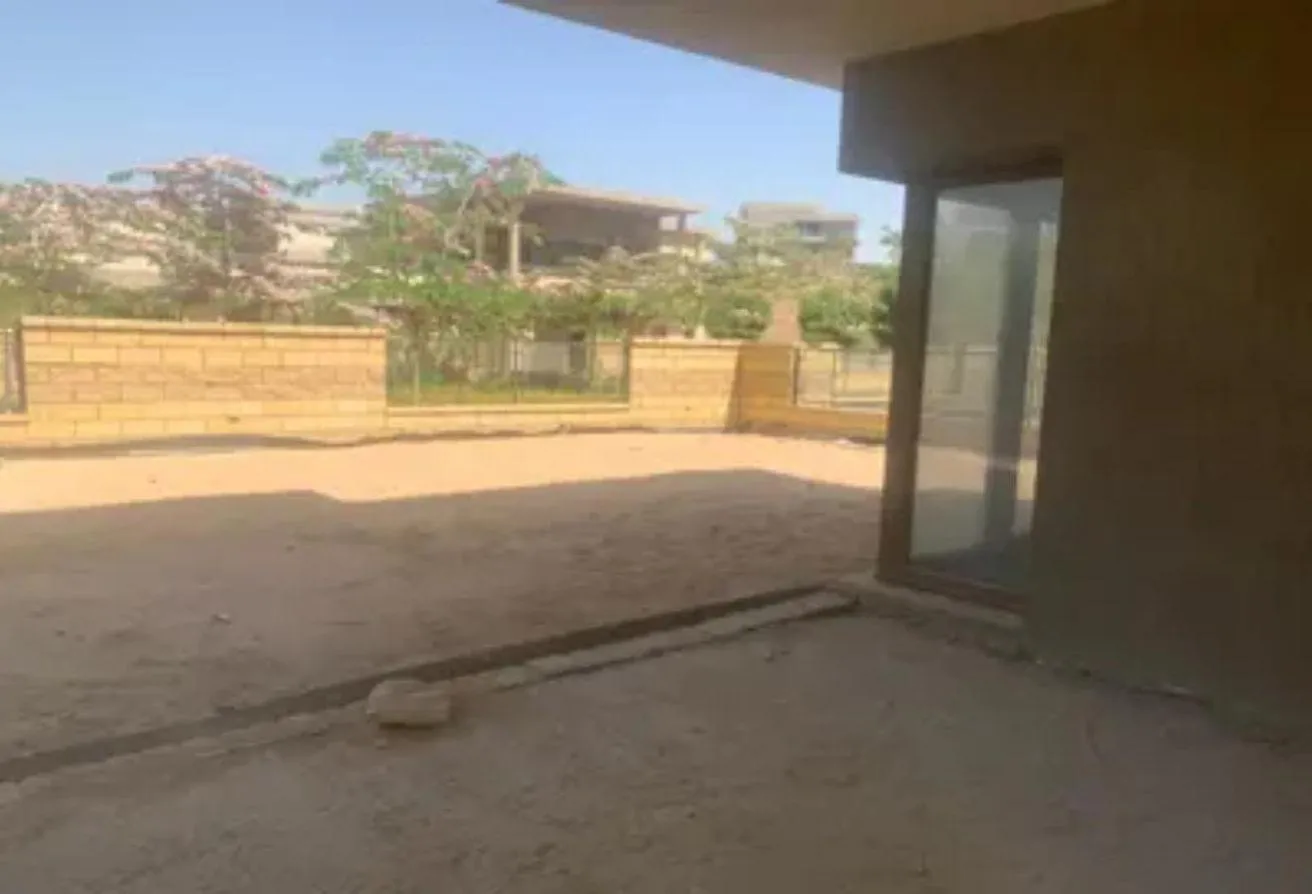 البيع في بيراميدز هايتس: فيلا ستاند ألون للبيع في بيراميدز هايتس 