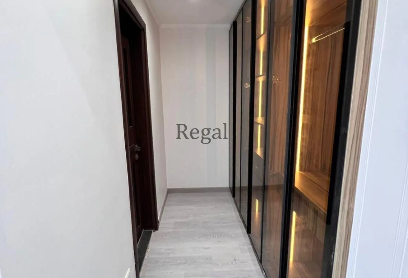 Sale in Amorada: دوبلكس للبيع بجوار الجامعه الامريكية بسعر لقطه329م