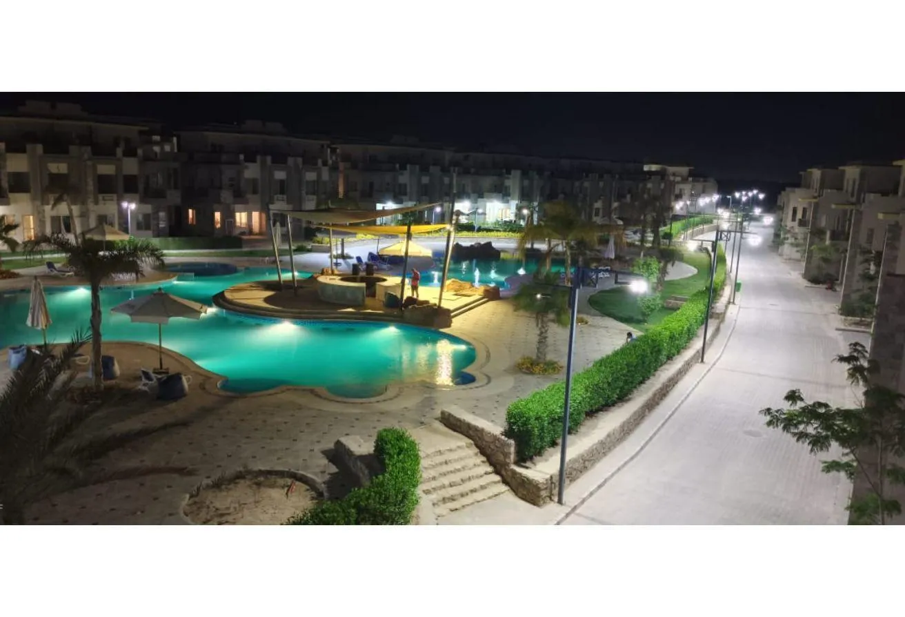 Sale in D.O.S.E North Coast: فيلا فاخرة على شاطئ البحر في سيسيليا لاجونز