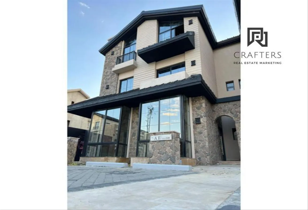 Sale in The MarQ: Townhouse Middle- Core &amp; shell- Delivery Q3-26