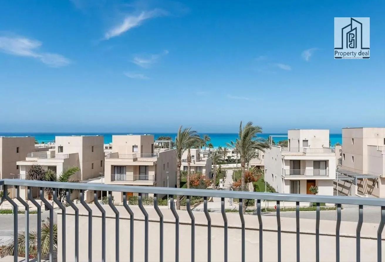 Sale in Marassi: Amazing Furnished Villa 480m Full sea view 3rd row