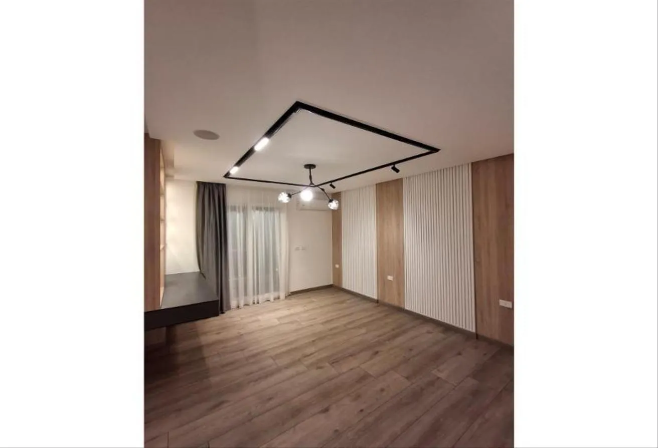 Gallery Image 10