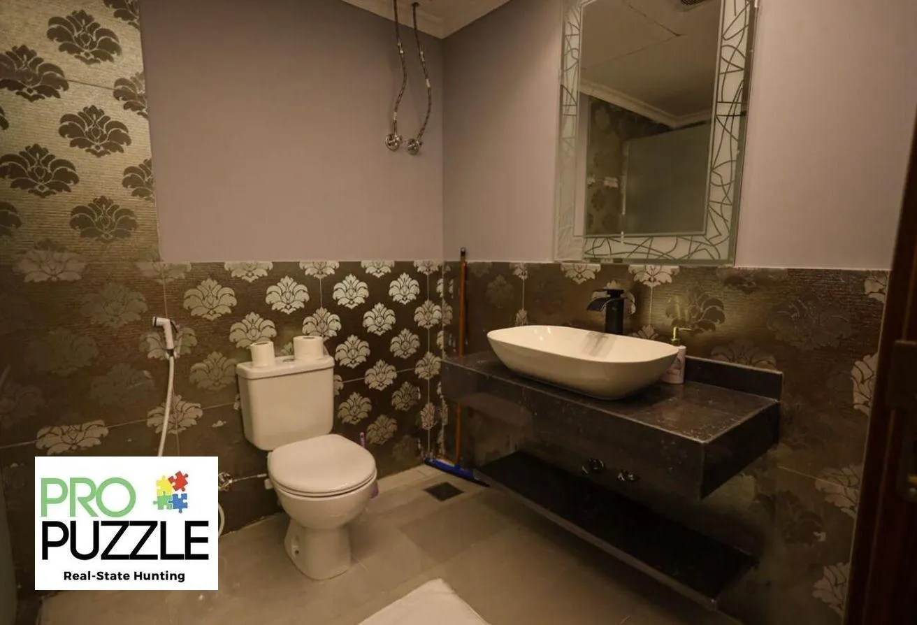 Rent in Central New Cairo: Furnished studio for rent in the third district