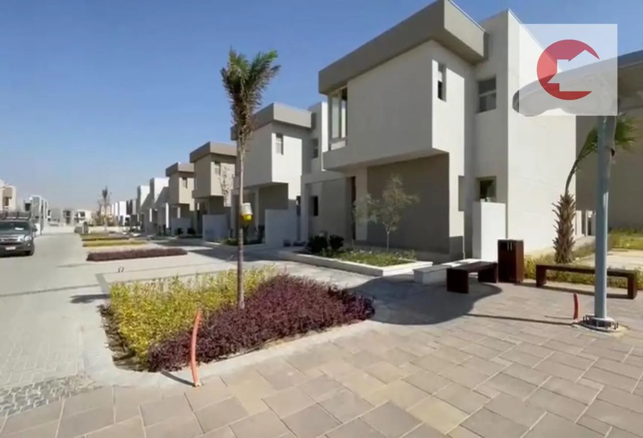 Sale in Badya Palm Hills: Prime Location for Twin House in Badya with 0%DP.