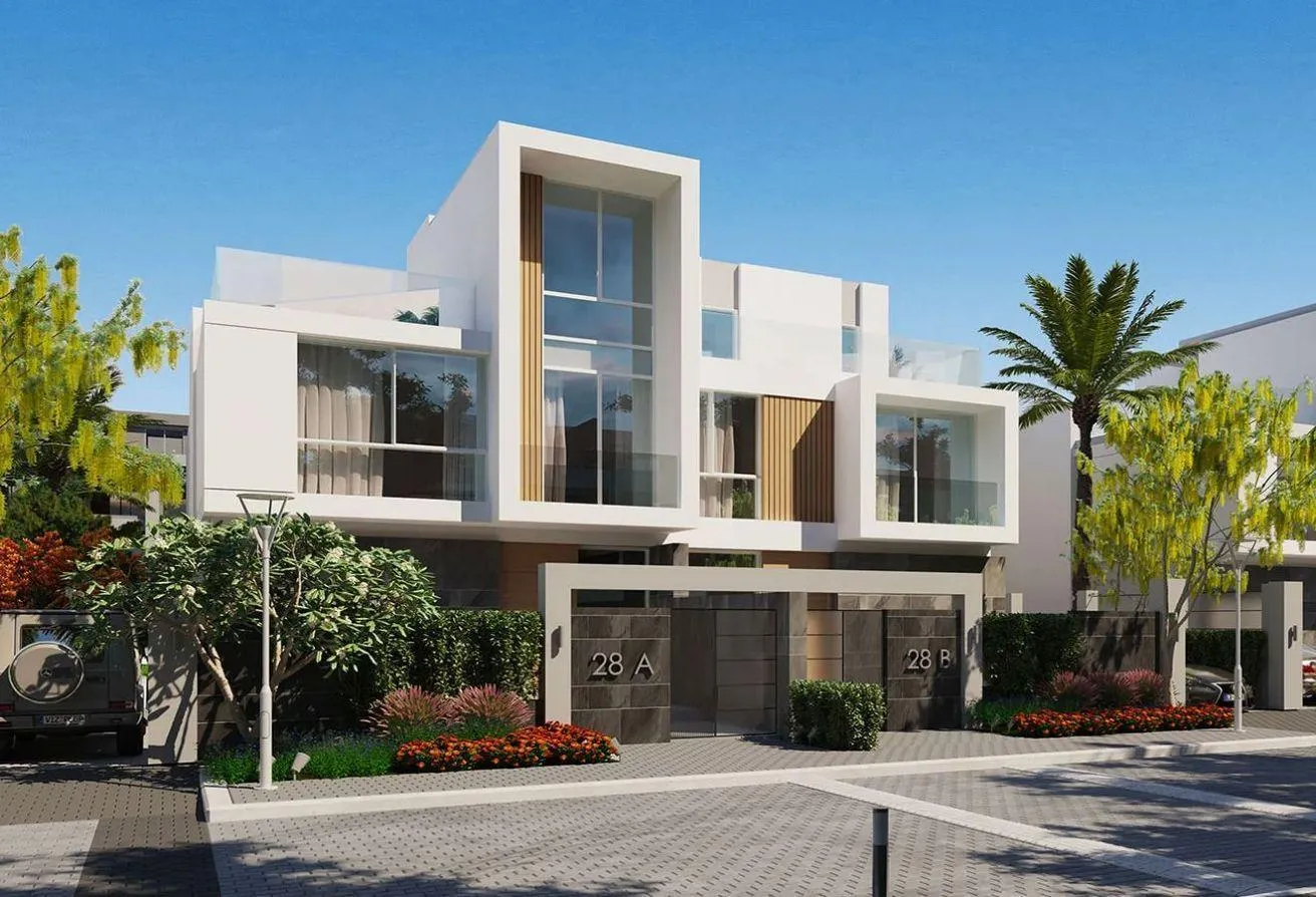 Sale in Patio Al Zahraa: Prime located Townhouse in Patio Vera near AlRabwa
