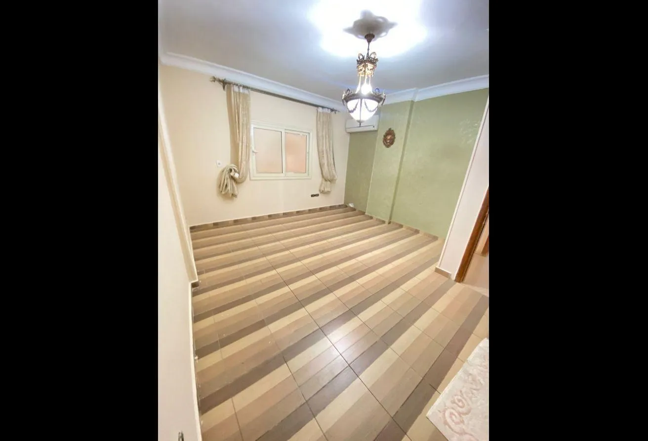 Rent in Beverly Hills Road: Office 133M for rent  walk of cairo beverly hills