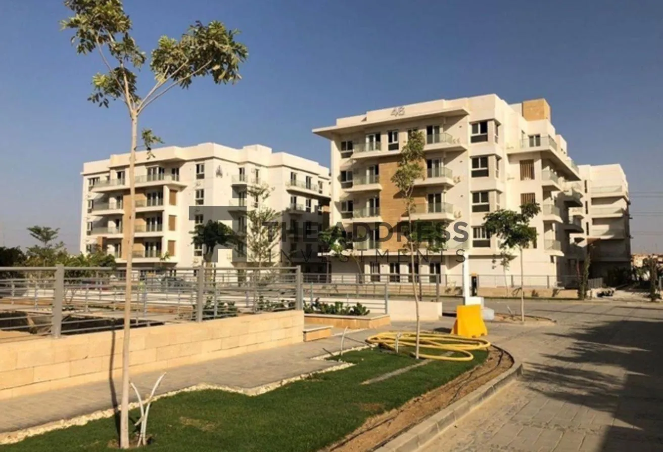 Sale in Mountain View iCity October: Townhouse 205 meters for sale in Mv icity