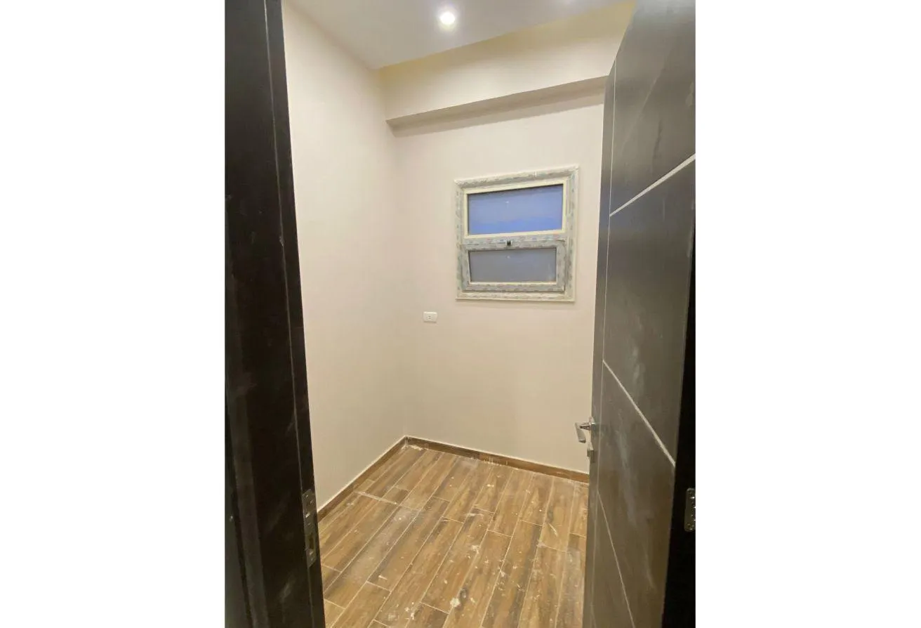 Gallery Image 14