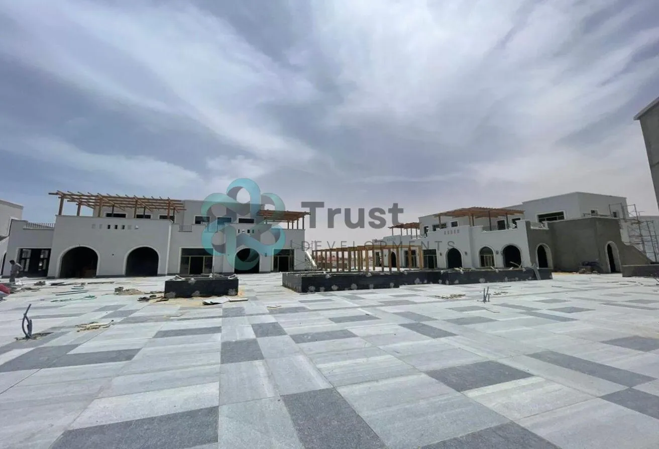Rent in Hacienda Bay: Shop for rent / sale in Lake yard North Coast