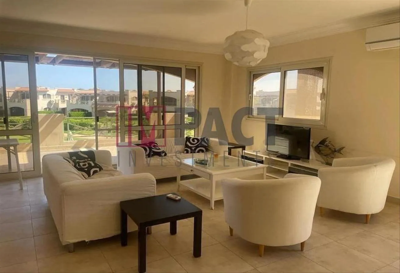 Sale in La Vista Bay: Chalet Third Row La Vista Bay East Sea View