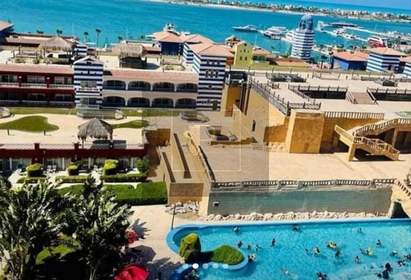 Sale in North Coast Resorts: chalet for sale in RO Marina 60m
