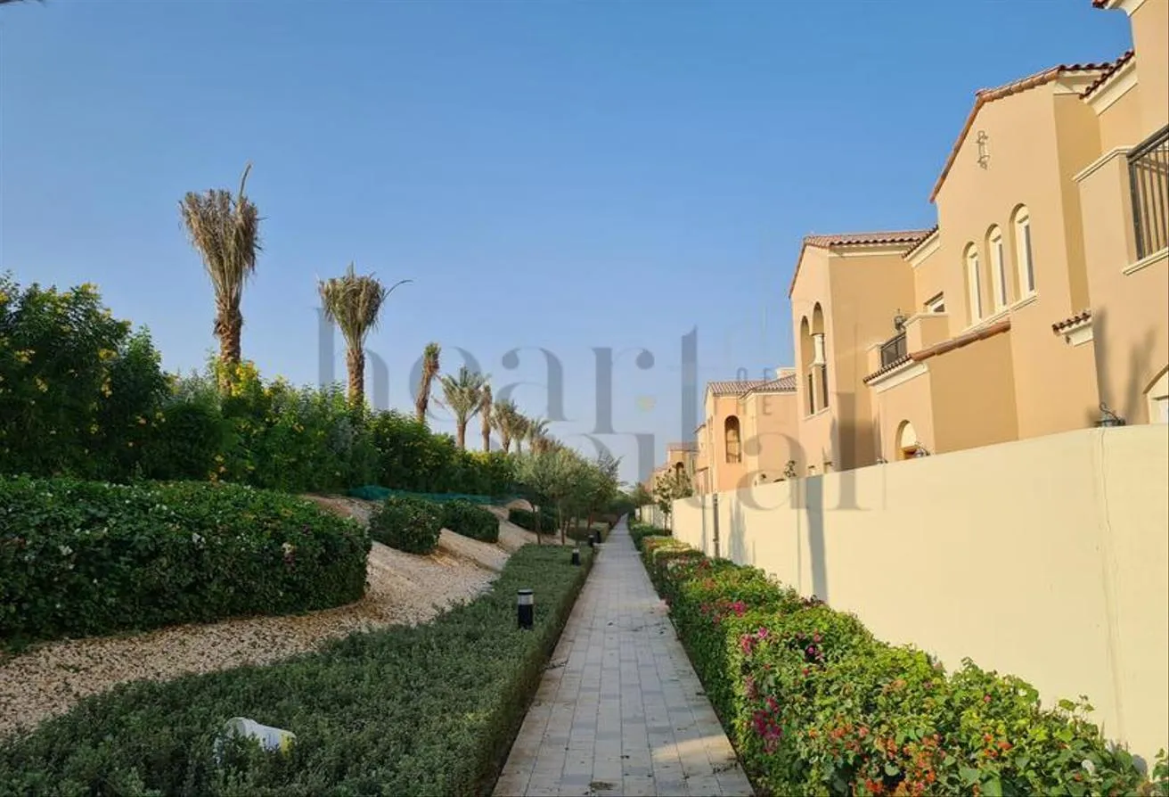 Sale in La Nuova Vista: Townhouse for Sale in Lanova Vista 349m 315m land