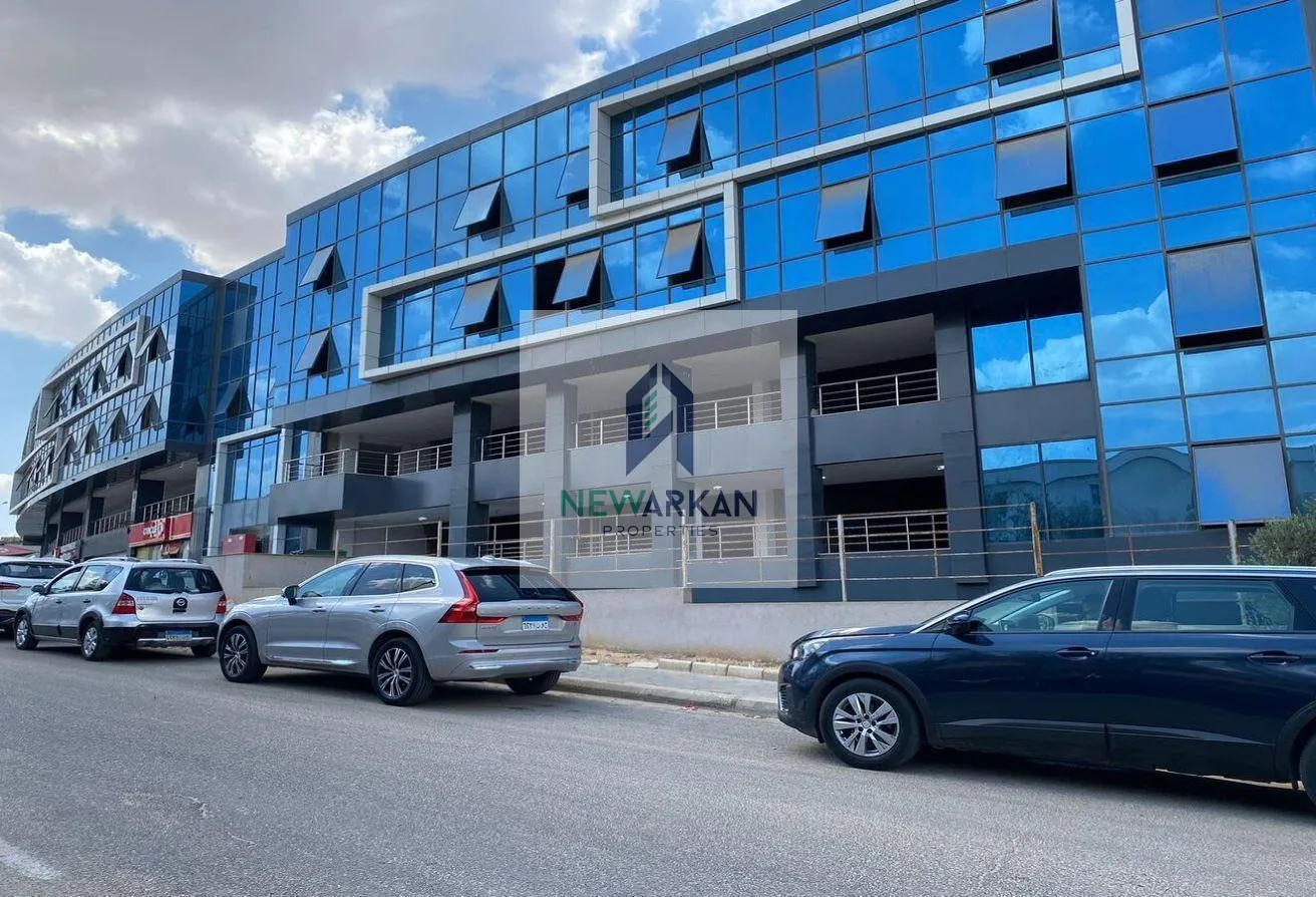 Sale in Zayed Dunes: Shop for all specialties, ground floor, RTM
