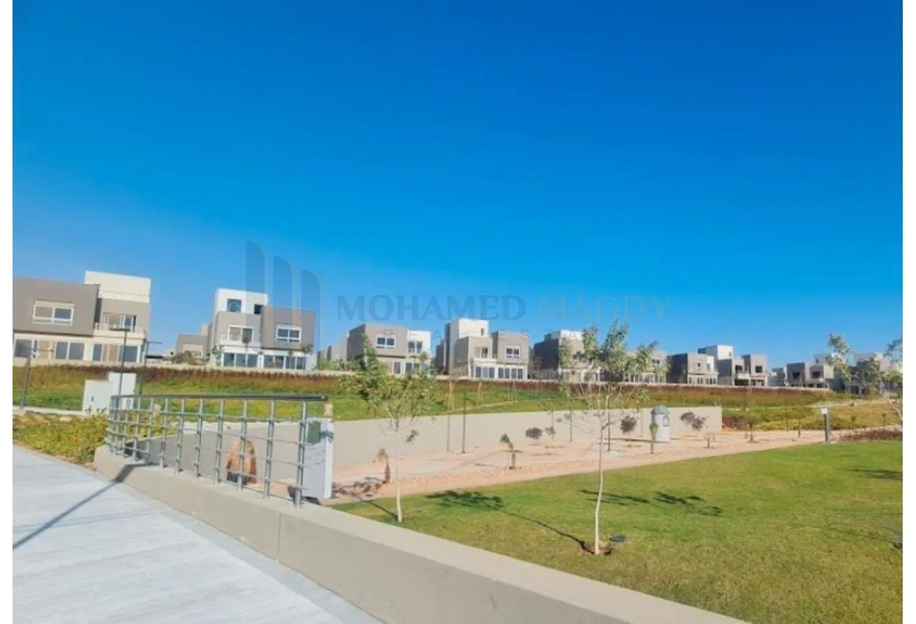 Sale in Etapa: Luxury Villa 290m RTM in Patio Zahraa +installment