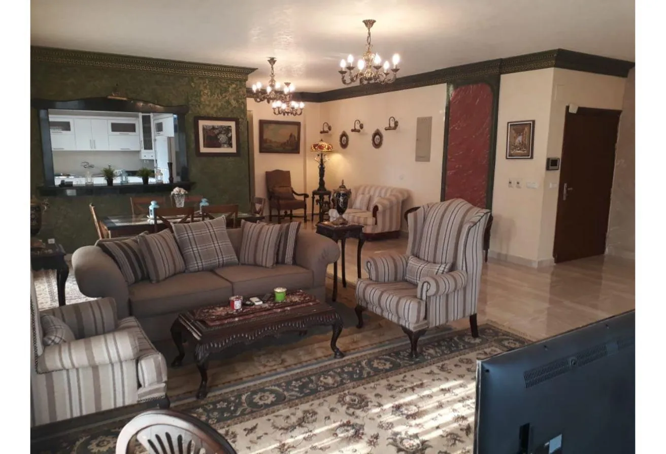 Rent in El Diplomaseen: Apartment for rent furnished Diplomatic Compound