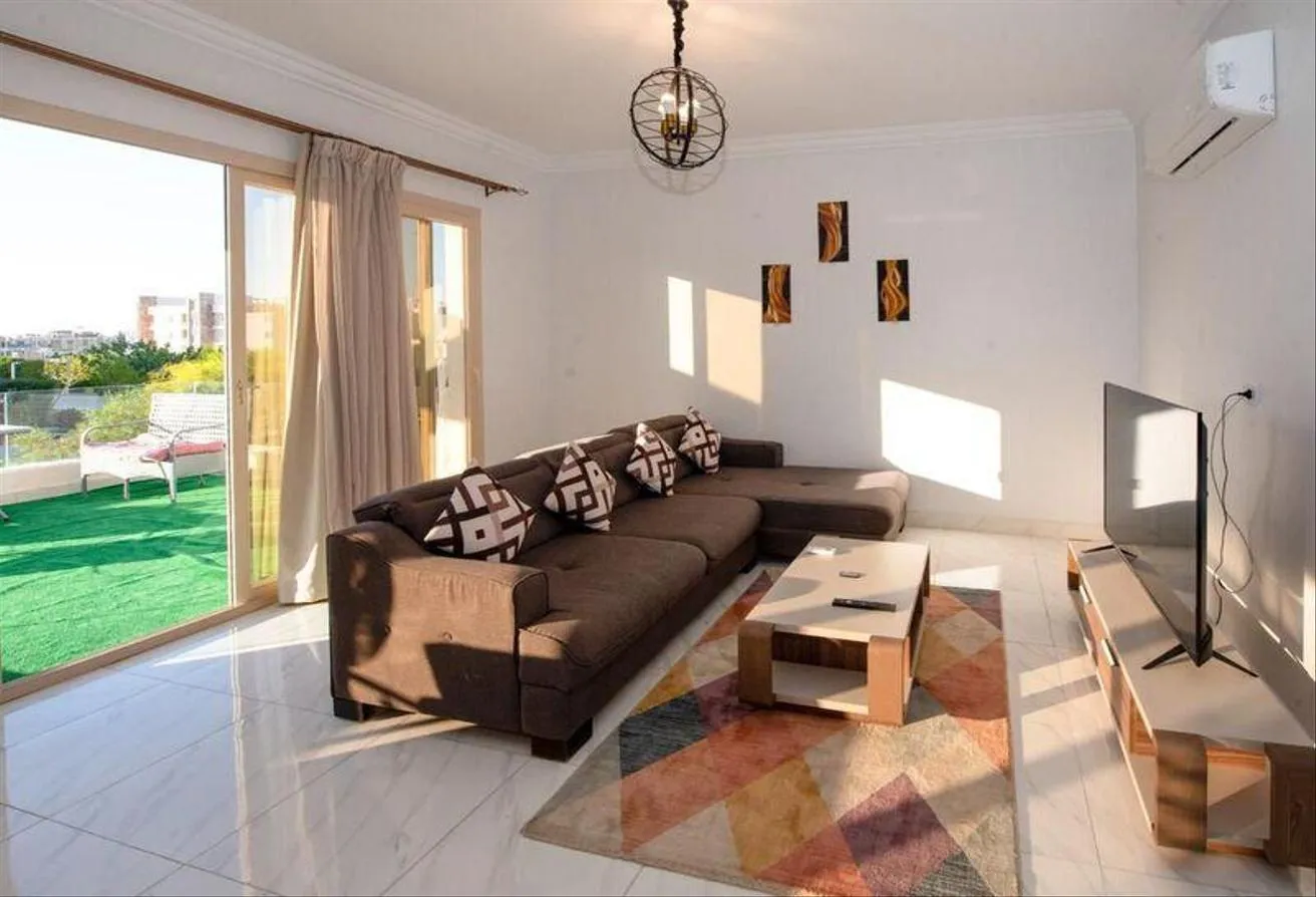 Sale in Hacienda Bay: amazing fully finish penthouse hacienda bay sa7el