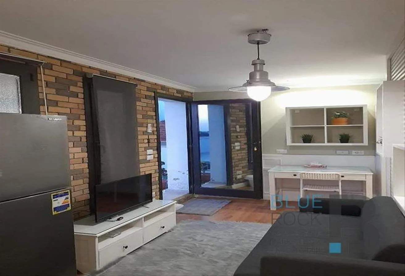Gallery Image 8