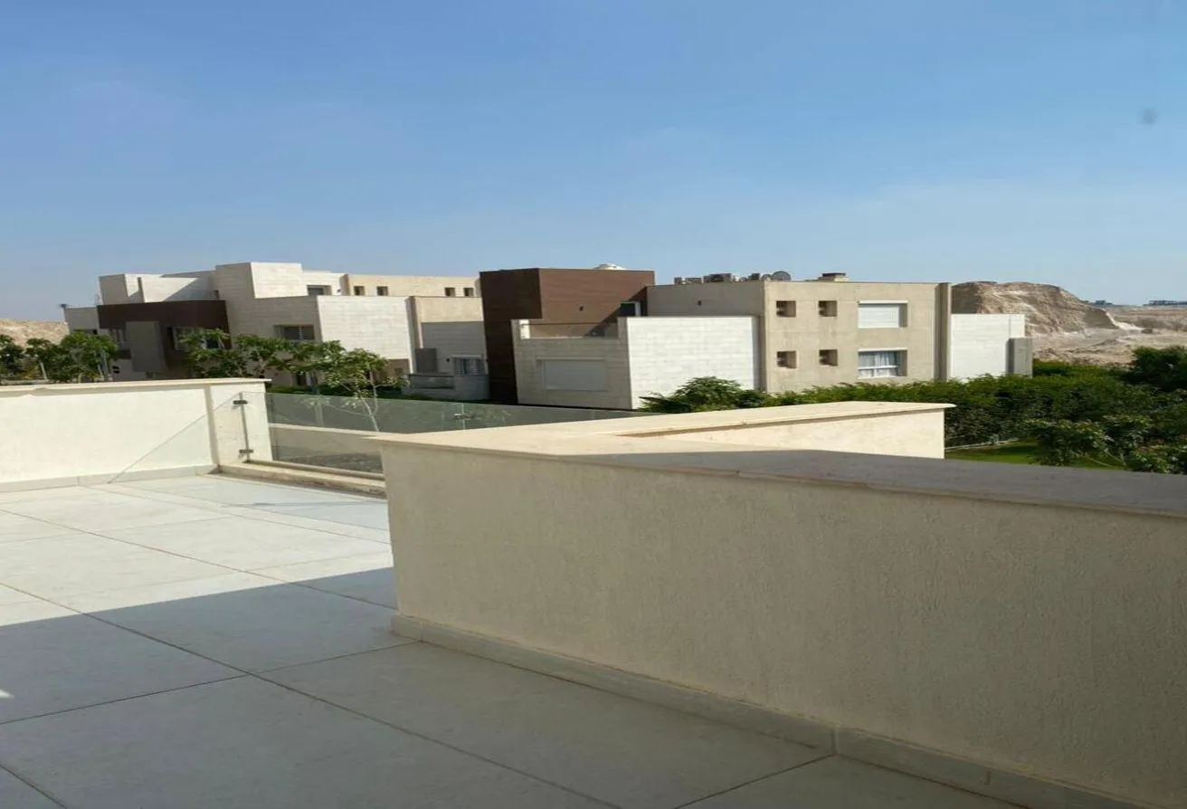 البيع في سولايا: luxurious Town house for sale in soleya compound 