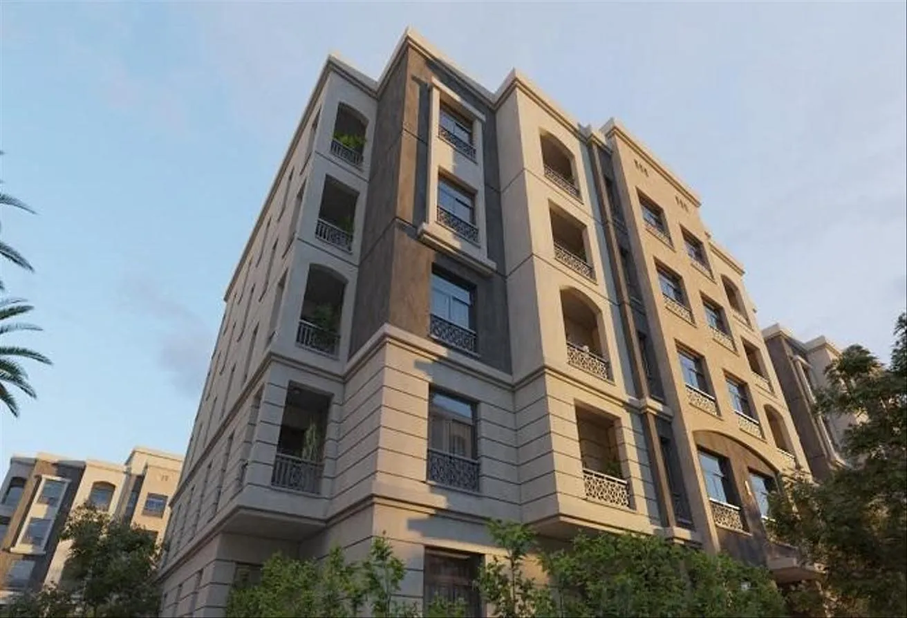 Sale in Alca compound: Apartment Ground On 90th in New Cairo Over 7 Years