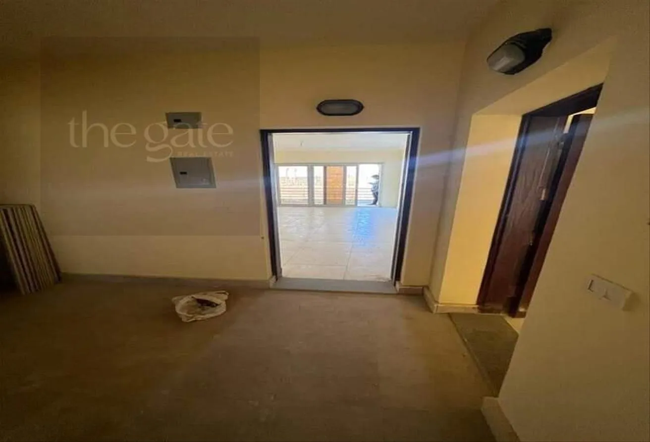 Gallery Image 14