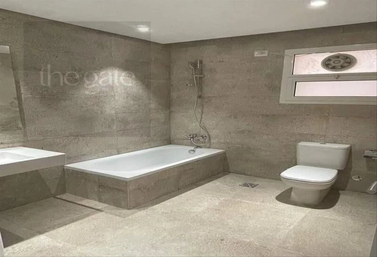 Gallery Image 9