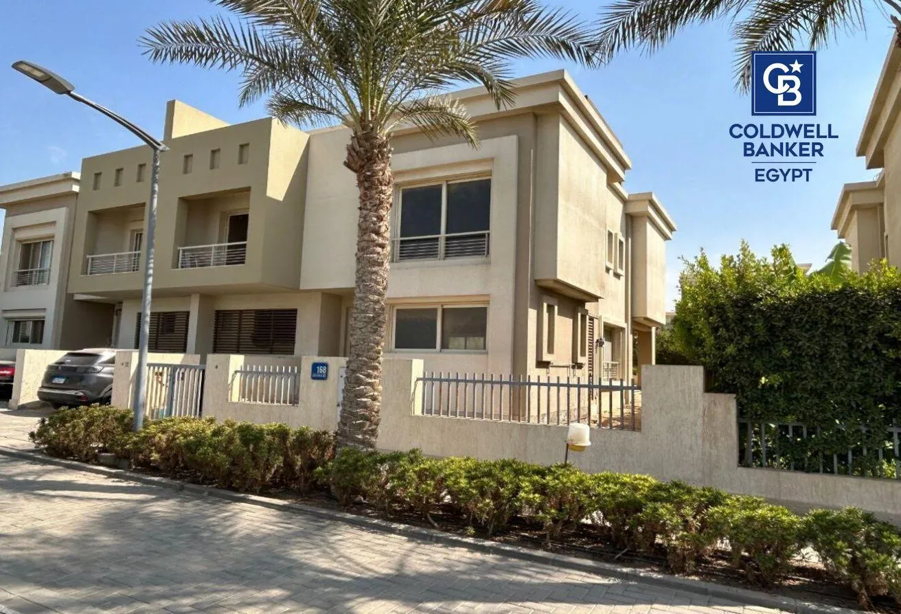 Sale in Cairo Festival City: Twin House Villa Prime Location in Cairo Festival