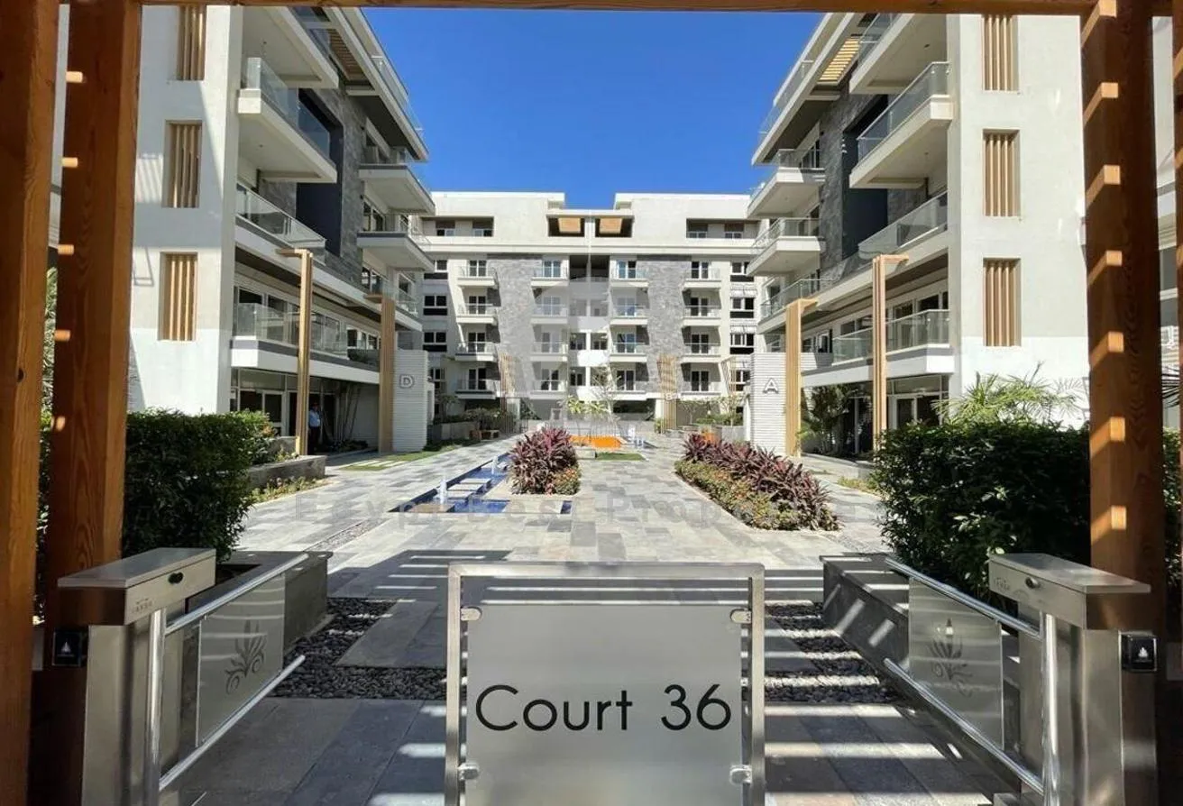 Sale in Mountain View iCity: Sky loft direct on land scape over 8 years INST  .