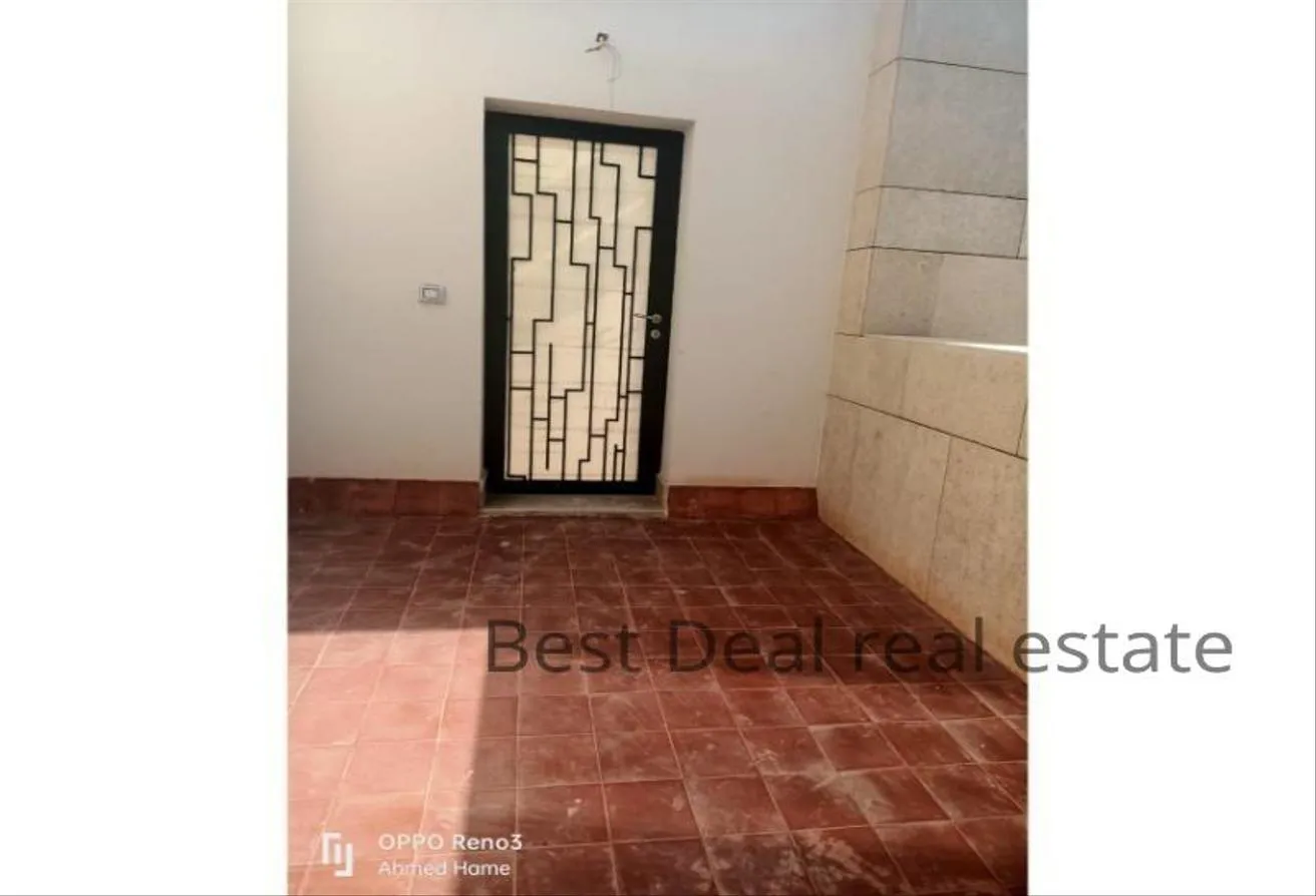 Rent in Westown: Apartment | Westown Sodic | Kitchen  Ac's