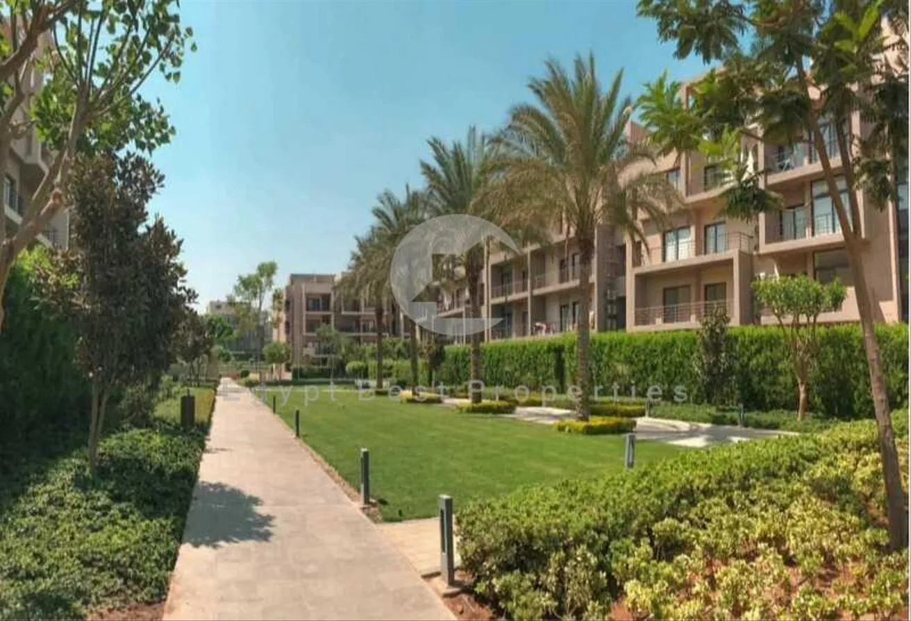 Sale in Fifth Square: Hotel Room in Al Marasem Compound