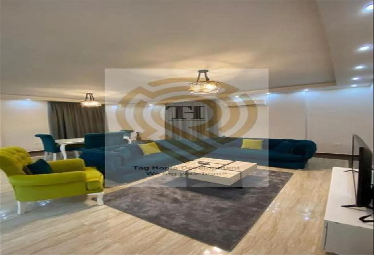 Rent in 8th District: شقة للايجار مفروشة في الحي الثامن الشيخ زايد