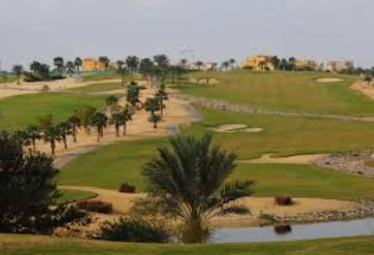 Sale in Palm Hills Golf Views: Golf Views Palm Hills For Sale Twinhouse First Row