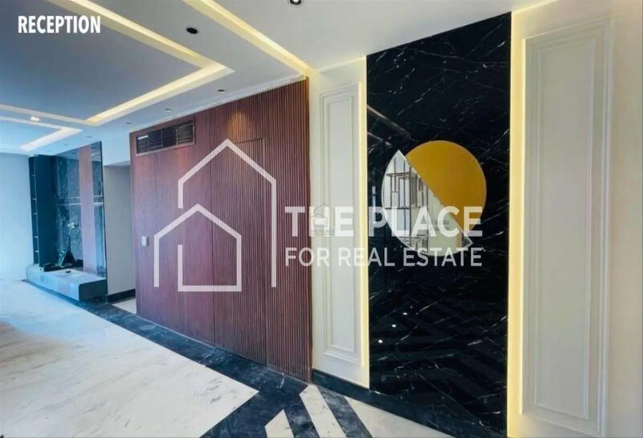 Sale in October Plaza: Fully finished penthouse in October Plaza SODIC