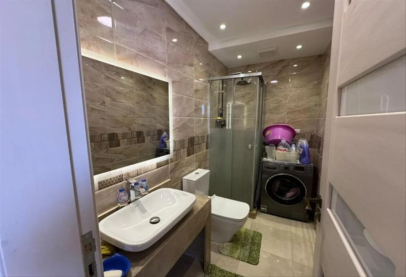 Gallery Image 7