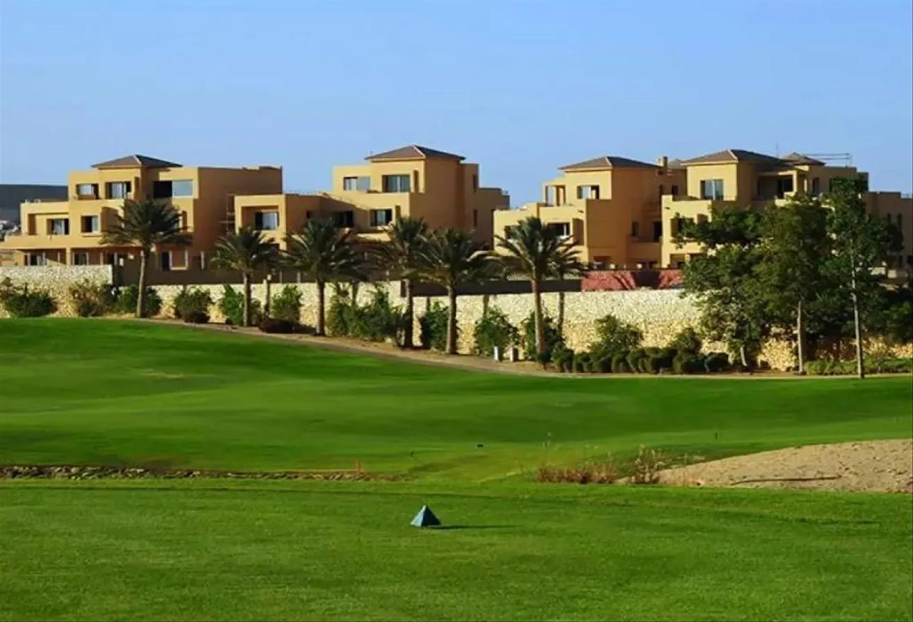 Sale in Palm Hills Golf Views: Twin house for sale in October Palm Hills on Golf