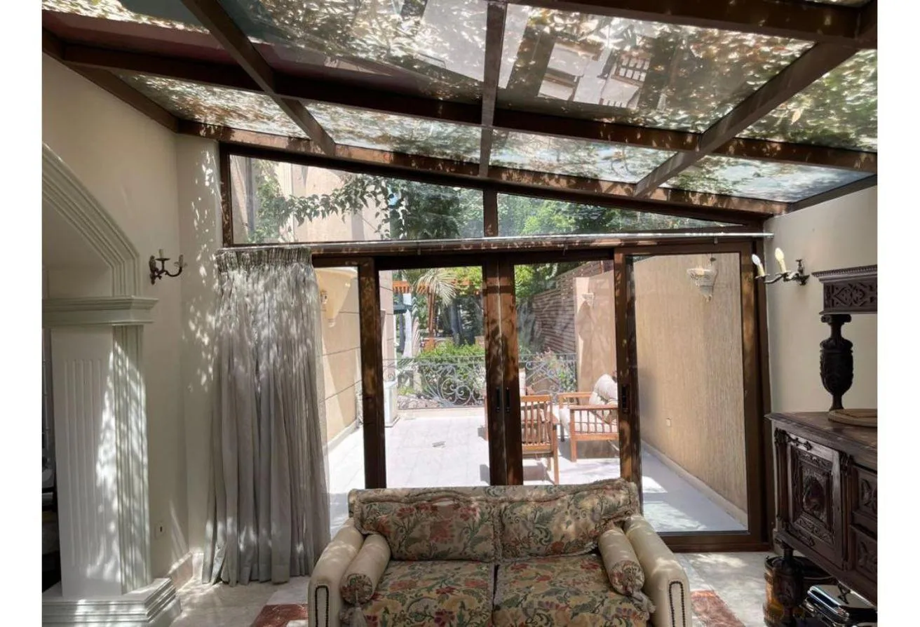 Gallery Image 12