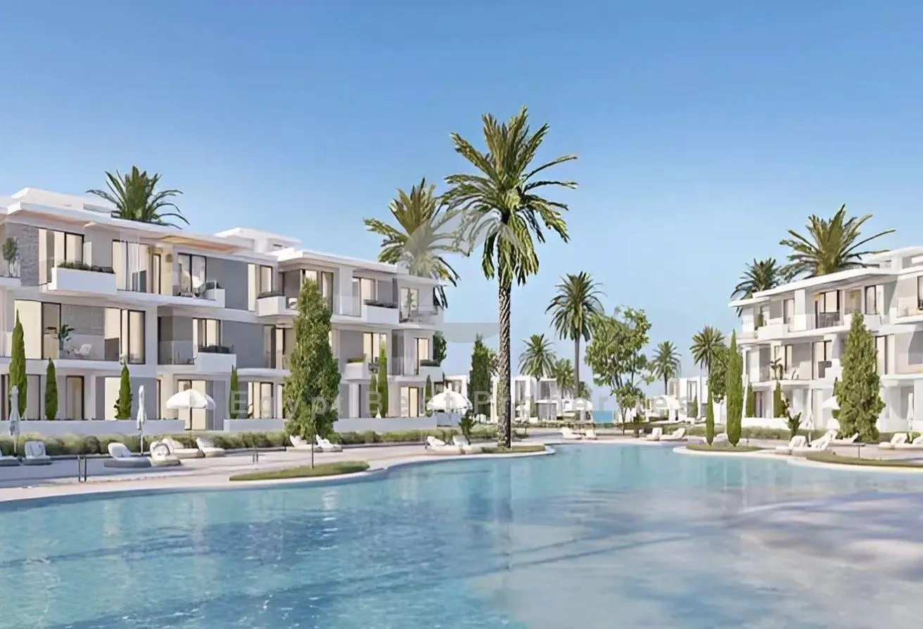 Sale in Solare: For sale 2bd chalet in ras el hekma 10% d.p of 10y
