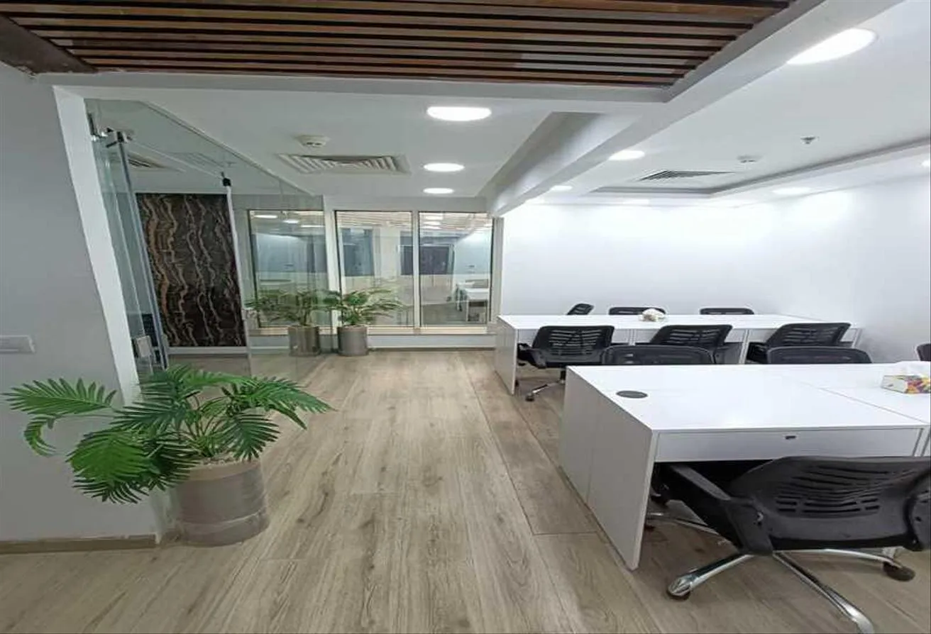 Rent in Trivium Square: office 55m for rent fully finished trivium square