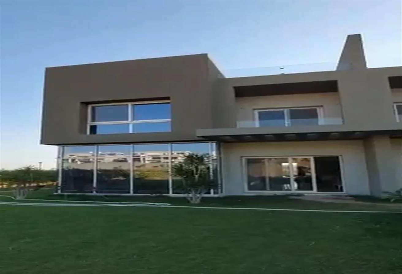 Sale in Etapa: Twin house ready to move in Etapa prime view