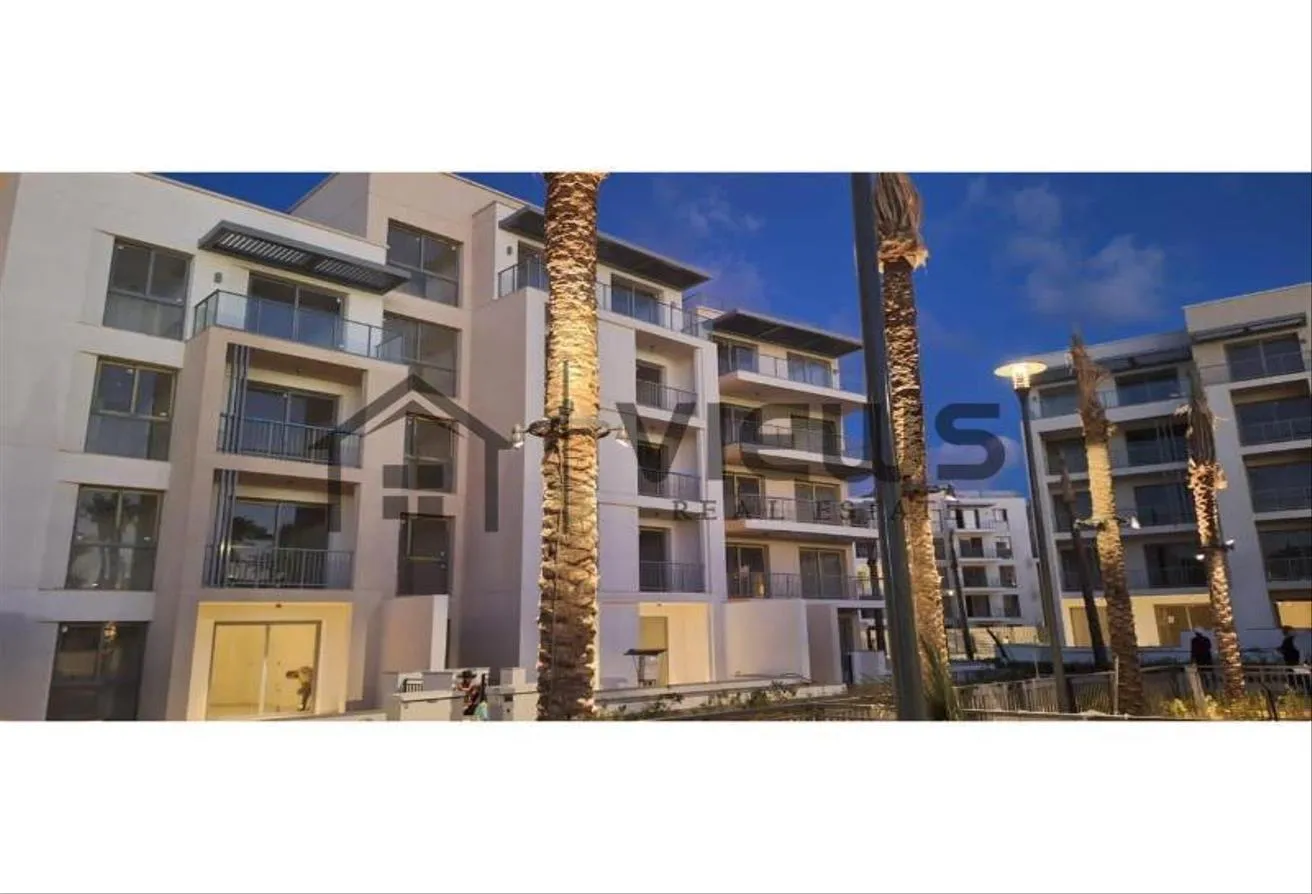 Sale in Marassi: Town House For sale 323m in Marassi