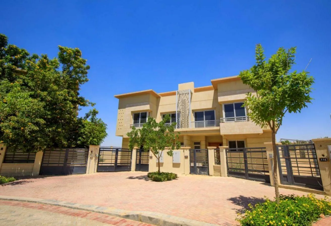 Sale in Jedar: Prime located villa ready to move in Jedar