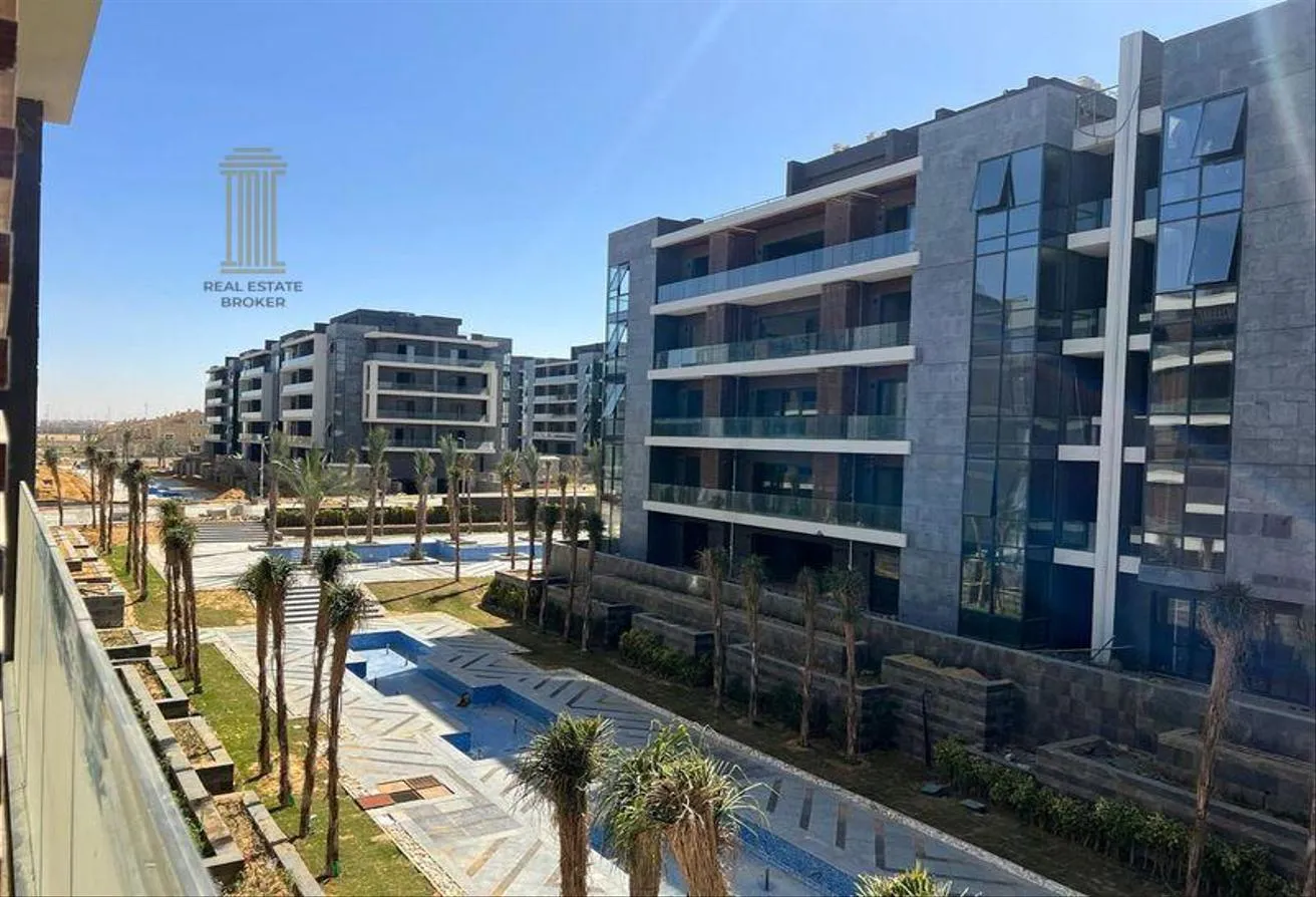 Sale in Mivida: duplex 220m 4 bed 5%DP over 10 years el patio vida